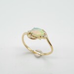 K18YG Ring with Opal