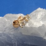 K18PG Eaaring White sapphire