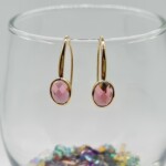 K18YG Earring with Rose garnet
