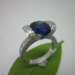 K18WG Cornflower blue sapphire & Diamond Ring