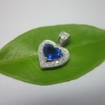K18WG Blue sapphire & Diamond Pendant