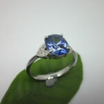 K18WG Blue sapphire & Diamond Ring