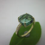 K18YG Green quartz & Diamond Ring