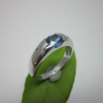 K18WG Blue sapphire & Diamond Ring