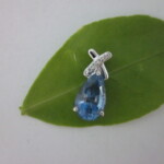 K18WG Aquamarine & Diamond