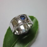 K18WG Blue sapphire Ring