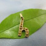 K18YG Yellow sapphire Initial pendant