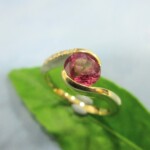 K18YG Pink sapphire & Diamond Ring