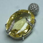Yellow sapphire & Diamond Pendant