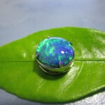 K18WG Boulder oipal Pendant